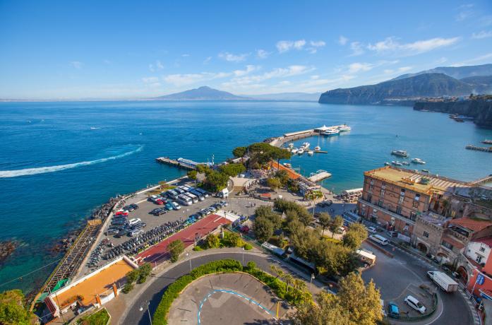 Excursion Positano - Sorrento - Pompeii